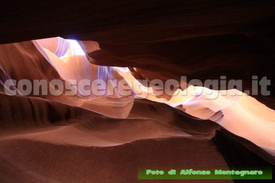 Le luci dell’Antelope Canyon (USA) – FOTOGALLERY CONOSCEREGEOLOGIA.IT