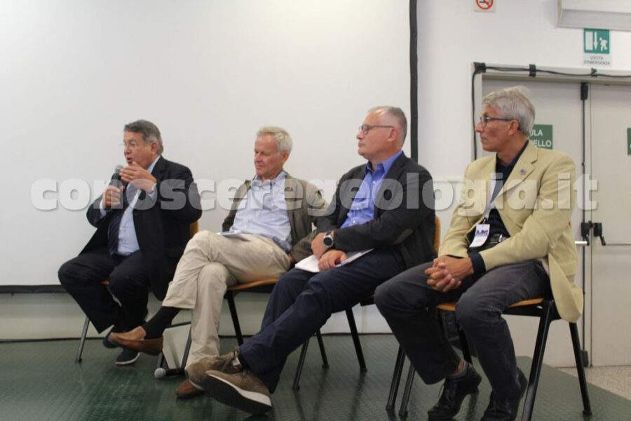 VIDEO CONOSCEREGEOLOGIA – Rischio naturale, tavola rotonda al congresso della S.G.I.