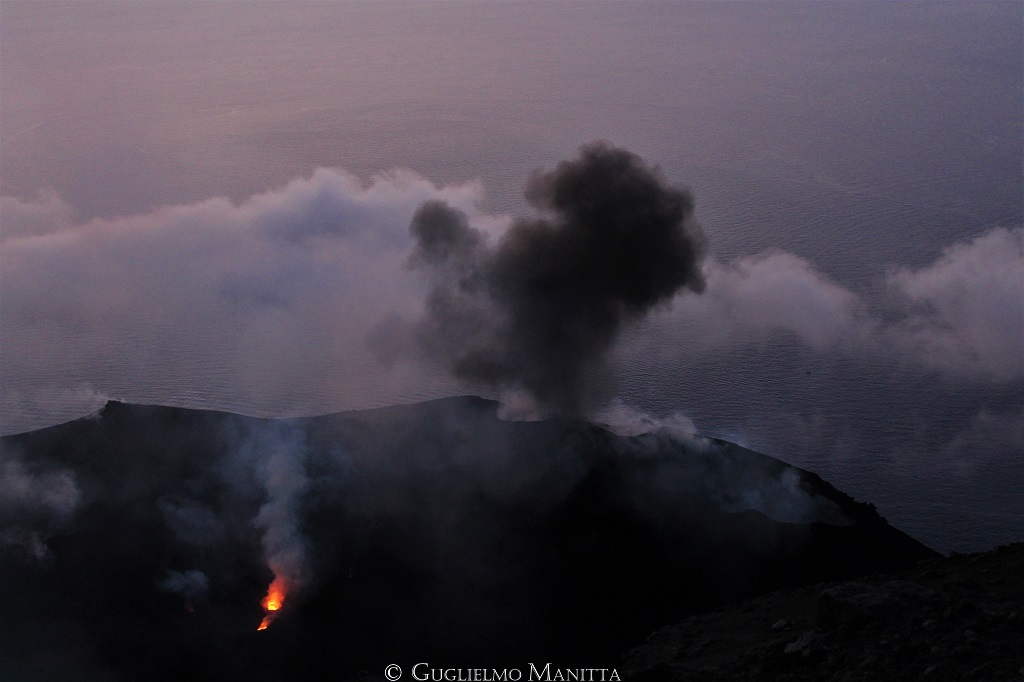 Stromboli E La Sua Attività Eruttiva - Conoscere Geologia