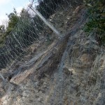 Dissesto e rischio idrogeologico: gli interventi di bonifica e consolidamento di costoni rocciosi, il caso delle barriere paramassi
