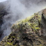 Le fumarole del Vesuvio, cosa sono e cosa indicano – FOTOGALLERY CONOSCEREGEOLOGIA