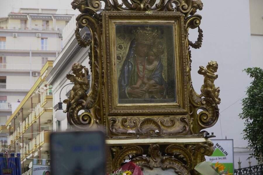 Vesuvio, l’eruzione del 1822 nella tradizione di Torre Annunziata