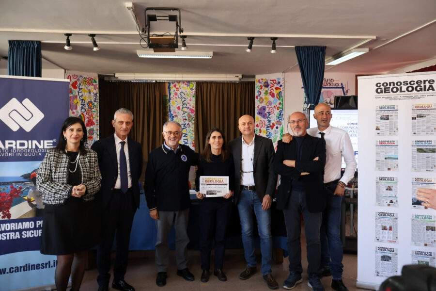 Grande successo il convegno “La comunicazione per la consapevolezza dei rischi geologici”